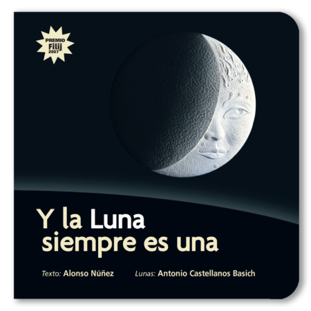 Y la Luna siempre es una.